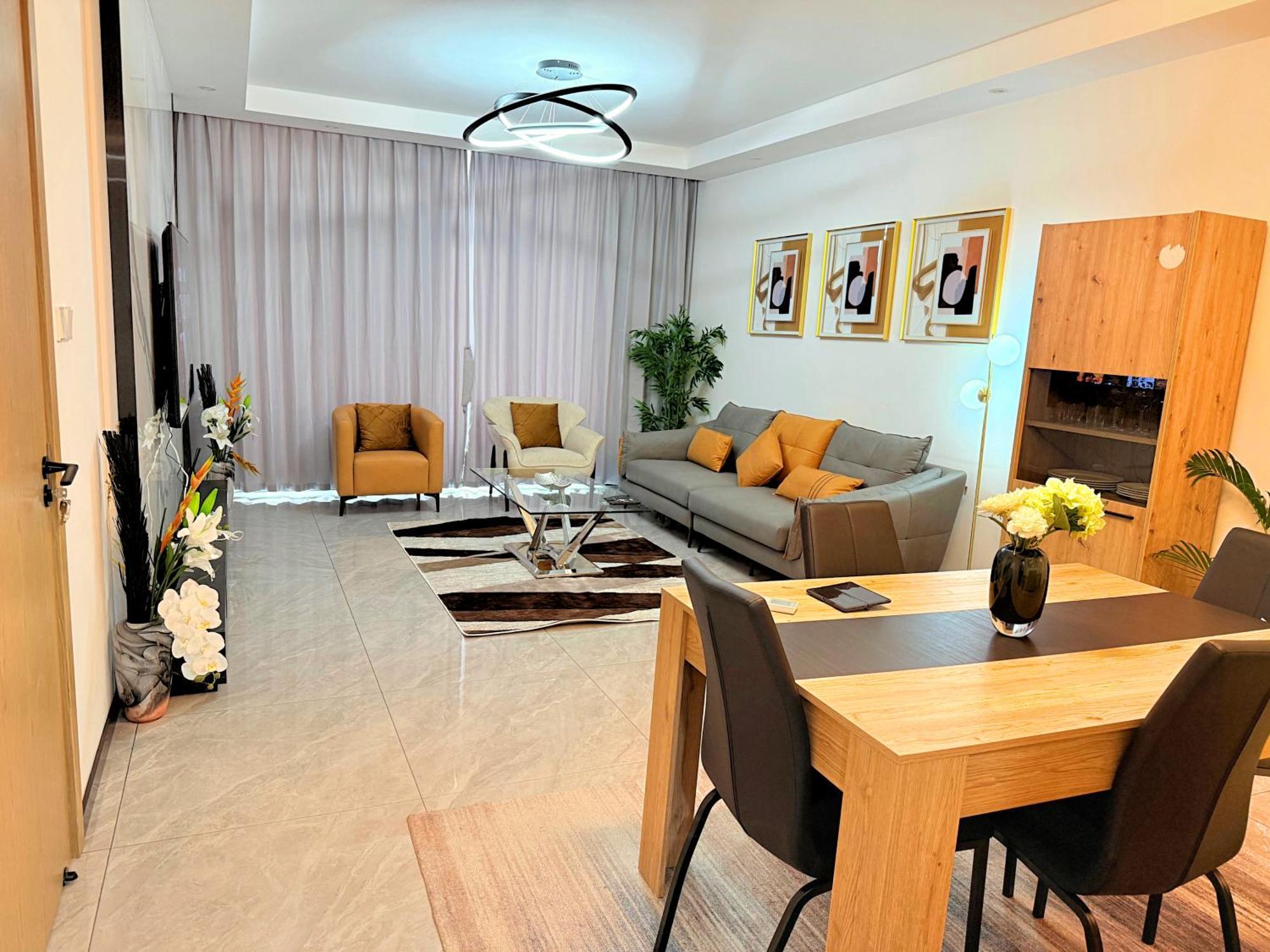 Gracey Concierge Apartments - Avenue Uvira Киншаса Экстерьер фото